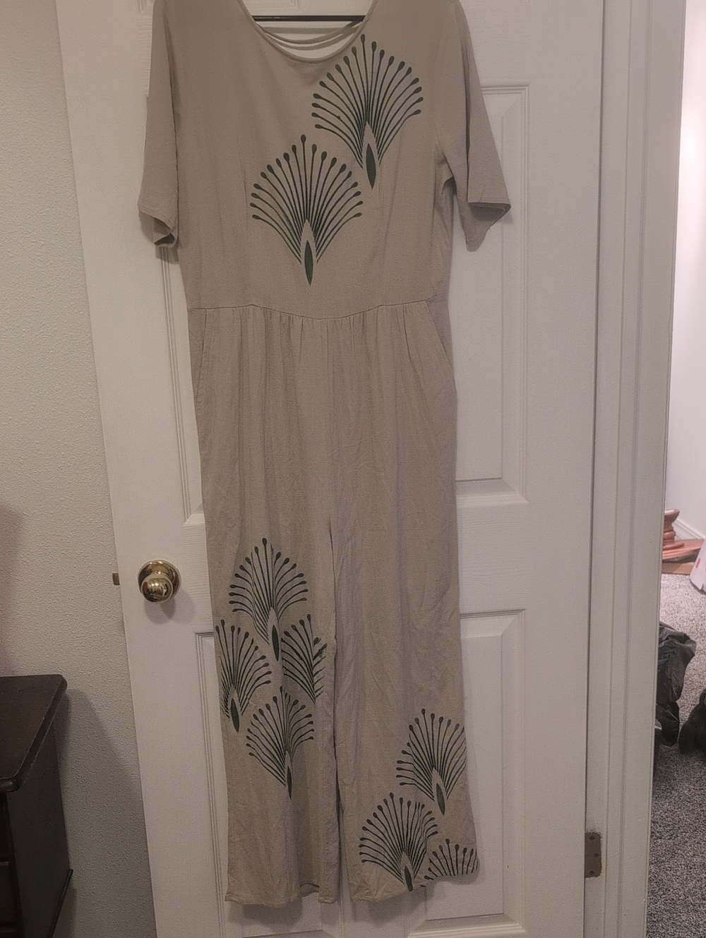 Beautiful Gauzelike Jumpsuit, M